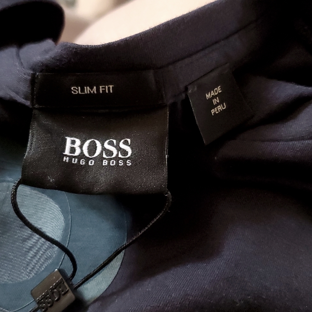 Hugo boss slim fit fark blue t-shirt 💙